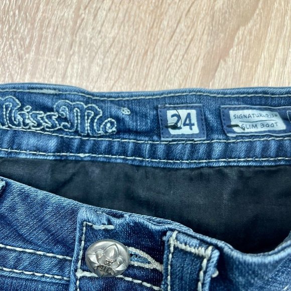 Miss Me Signature Low Rise Slim Bootcut Jeans 24 - Picture 7 of 10